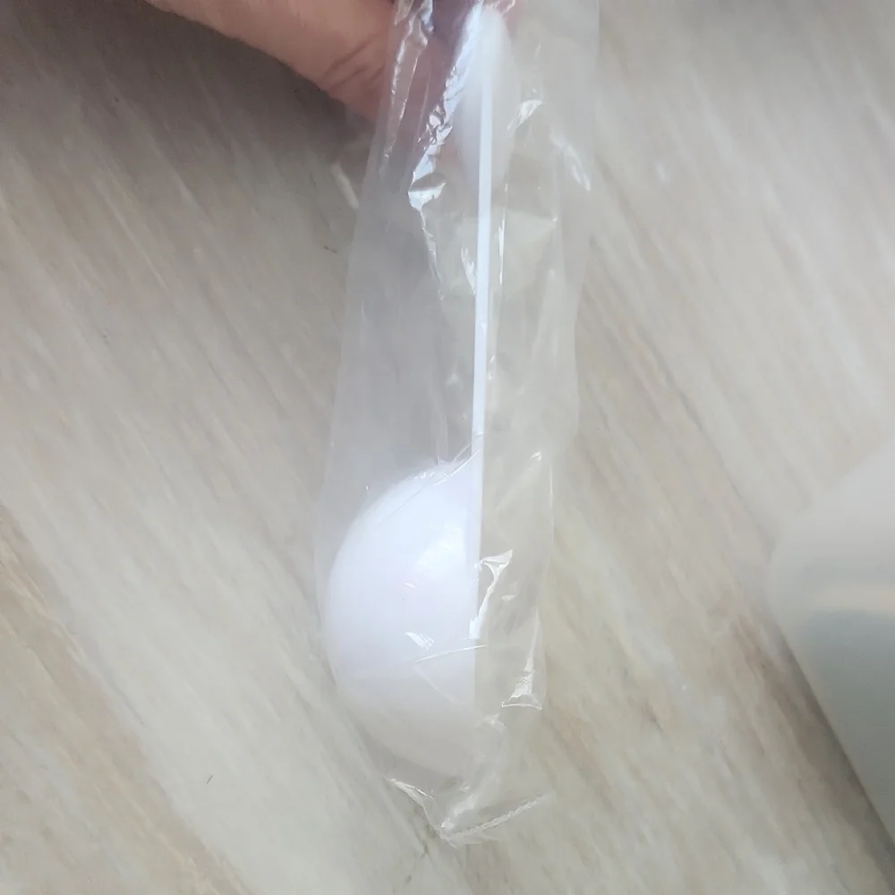 White Plastic Measuring Scoops for Parties